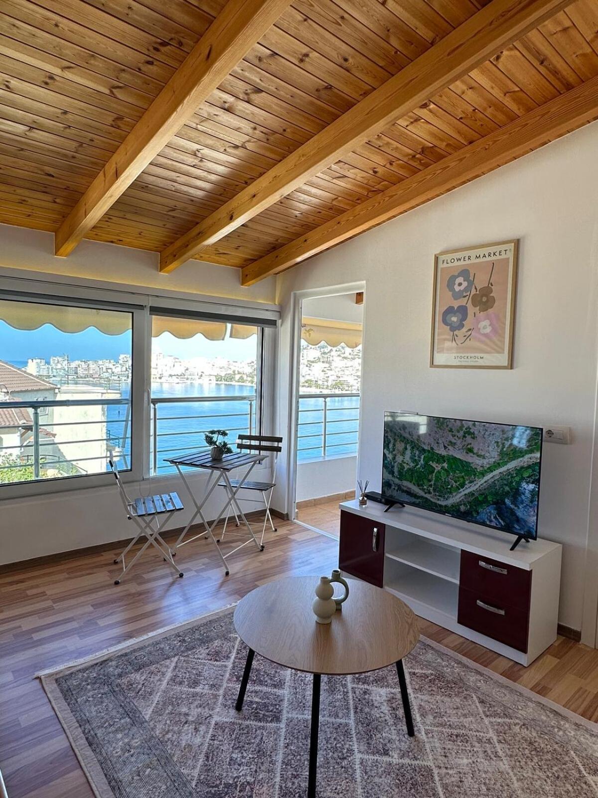 Appartamento Spacious Lovely Sarandë